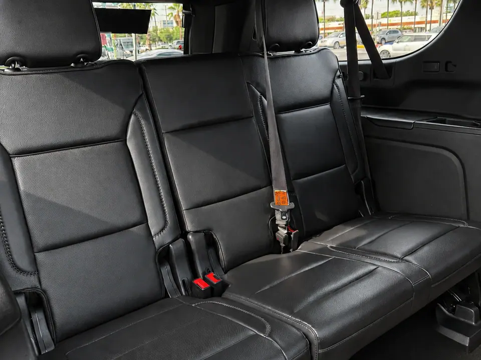 Third-row leather seating in the Yukon XL